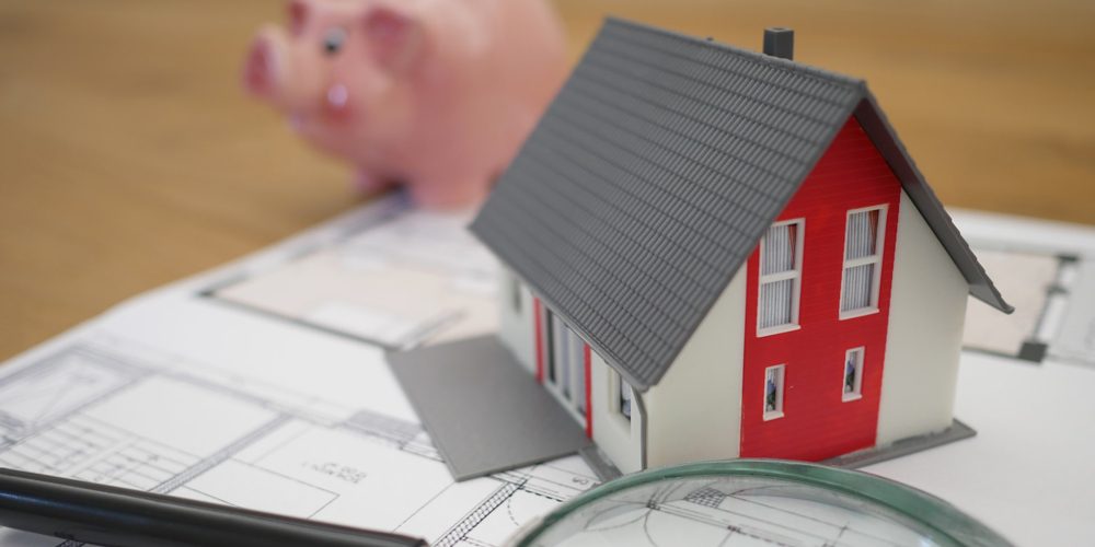 Budowa domu na kredyt – dlaczego czasem musisz wziąć większy kredyt, niż chcesz